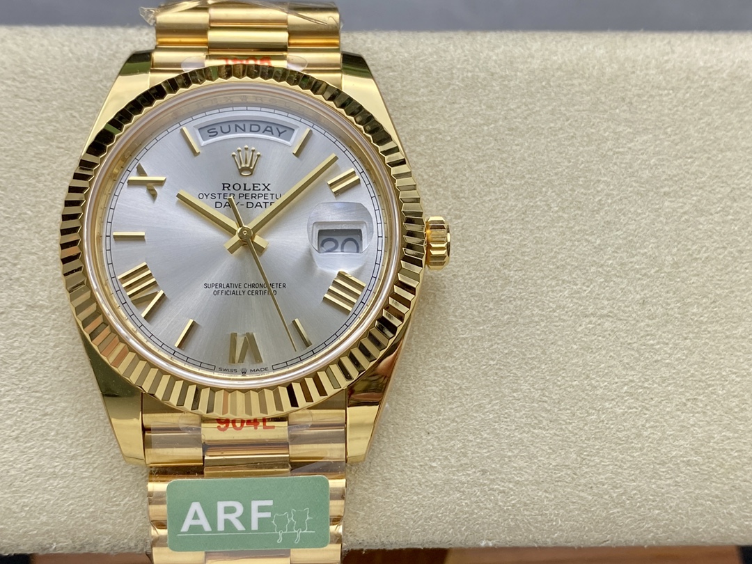 Rolex Day-Date 228238 Silver Roman Dial Fluted Bezel 40mm Mens Replica Watch